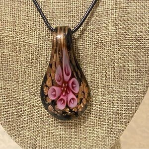 Luxurious Pink and Gold Teardrop Necklace